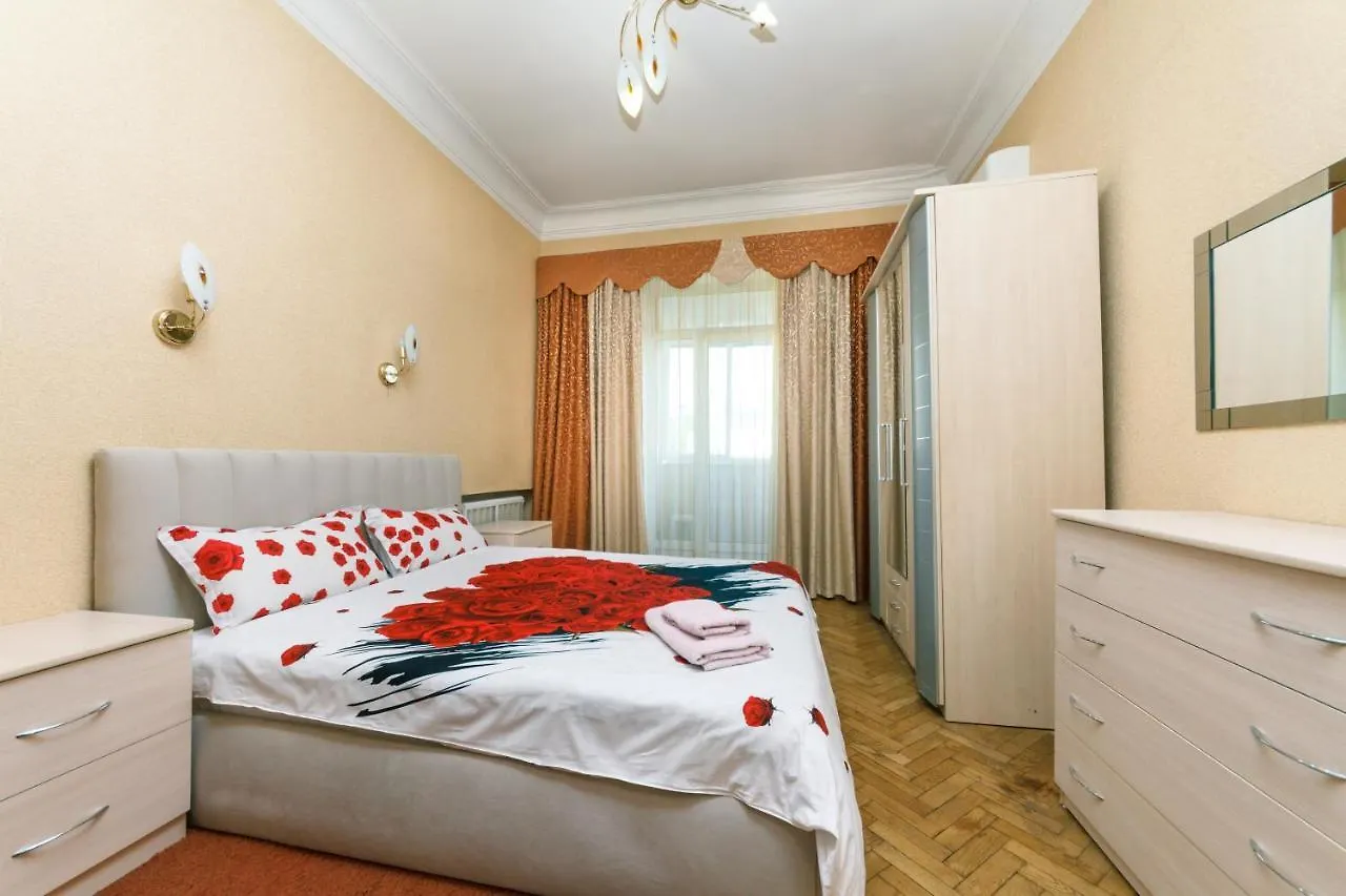 2 Комнатная Квартира На Крещатике Kiev